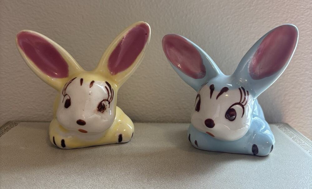 Vtg Mid Century Ceramic Bunny Cotton Ball Dispenser Pair Larson Signed Pastel